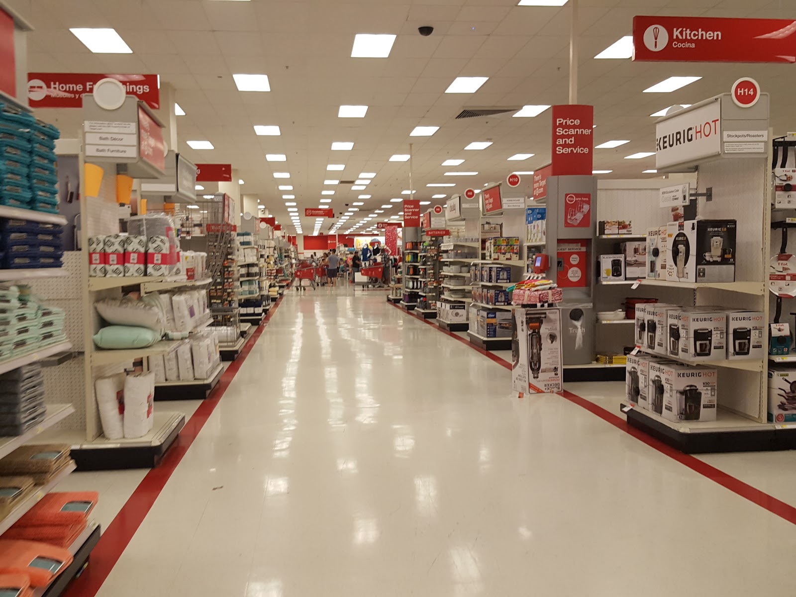 Photo of Target in Brooklyn City, New York, United States - 2 Picture of Point of interest, Establishment, Store, Home goods store, Clothing store, Electronics store, Furniture store, Department store