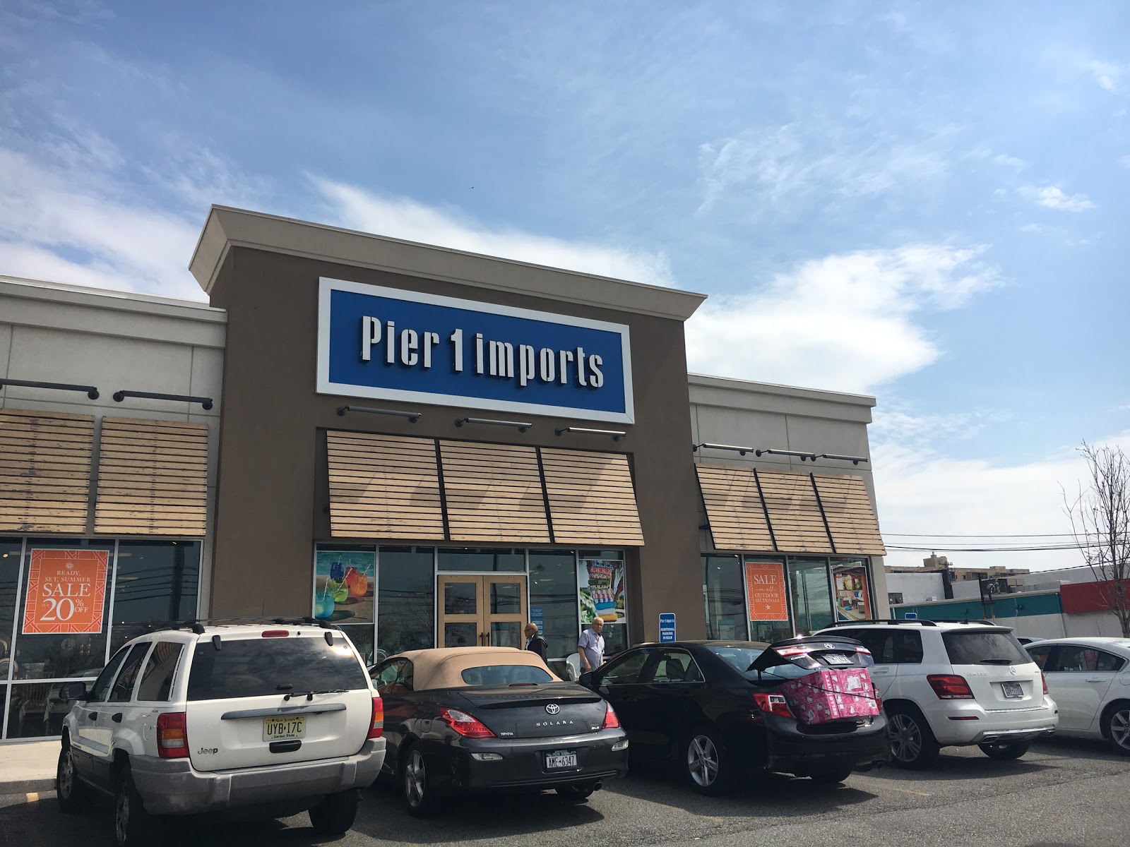 Photo of Pier 1 Imports in Richmond City, New York, United States - 4 Picture of Point of interest, Establishment, Store, Home goods store, Furniture store