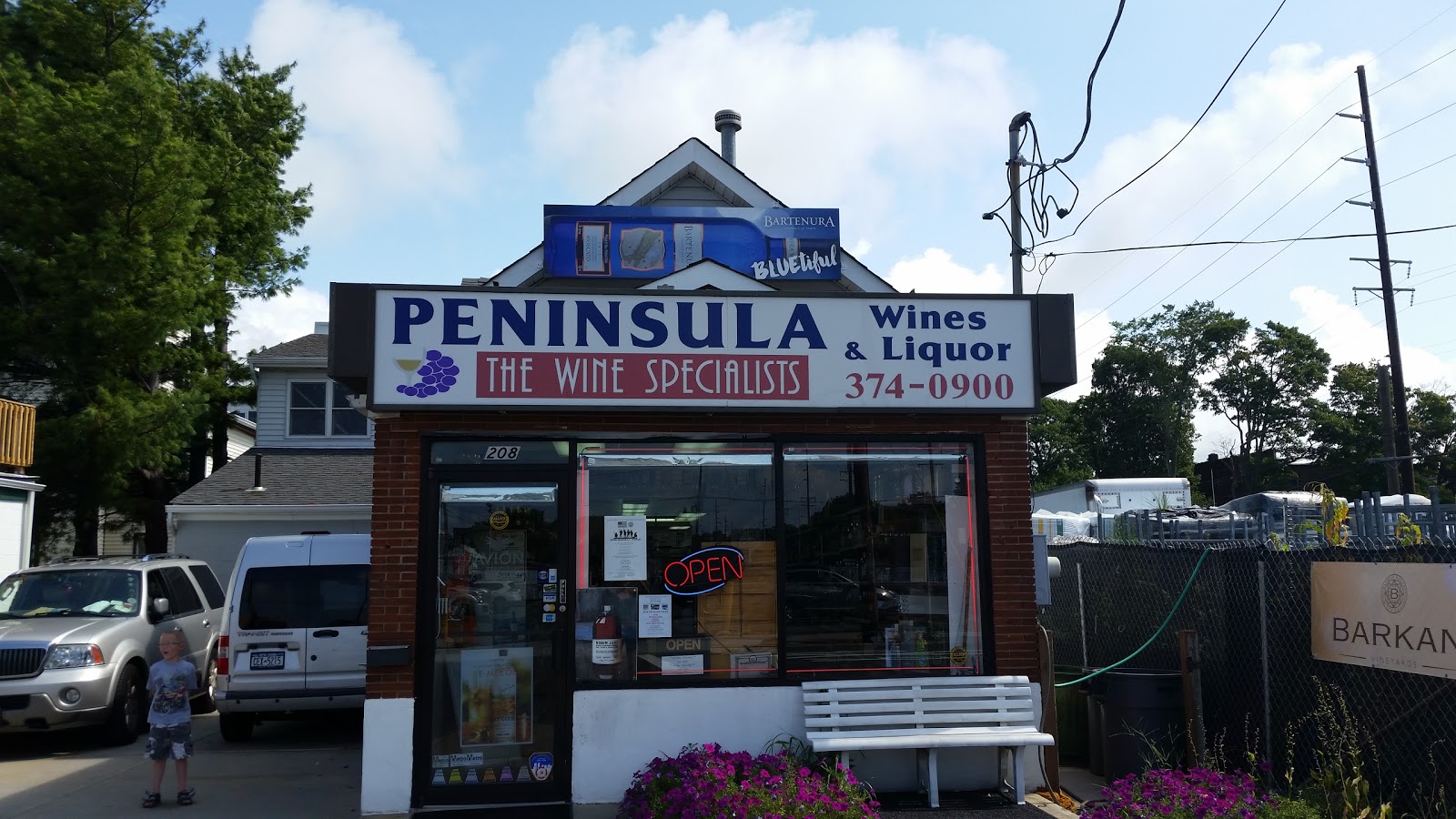 Photo of Peninsula Wines & Liquors in Woodmere City, New York, United States - 3 Picture of Point of interest, Establishment, Store, Liquor store