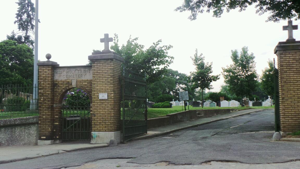 Photo of Most Holy Trinity Cemetery in Brooklyn City, New York, United States - 1 Picture of Point of interest, Establishment, Cemetery