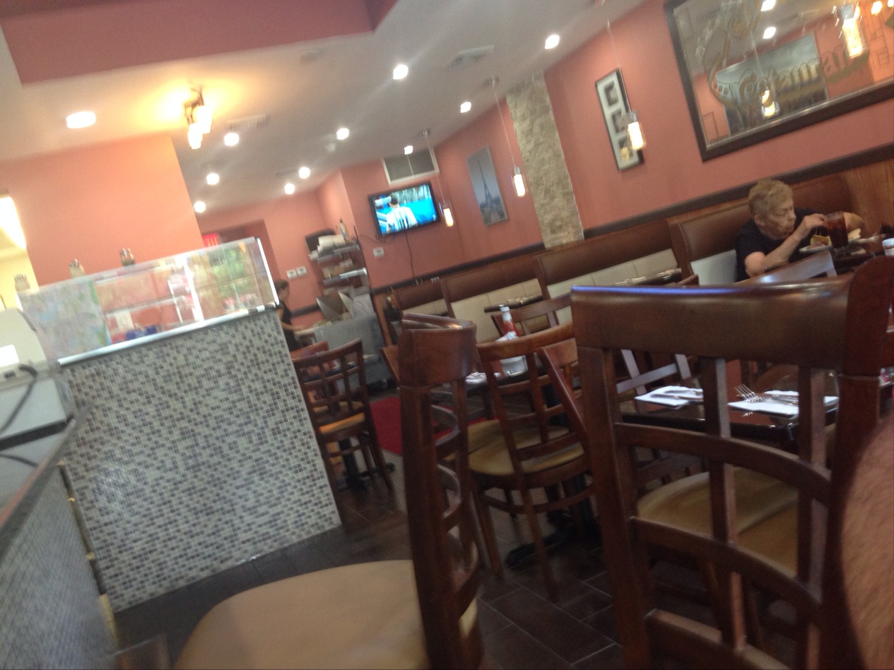 Photo of Circle Diner & Pizzeria in Dumont City, New Jersey, United States - 1 Picture of Restaurant, Food, Point of interest, Establishment