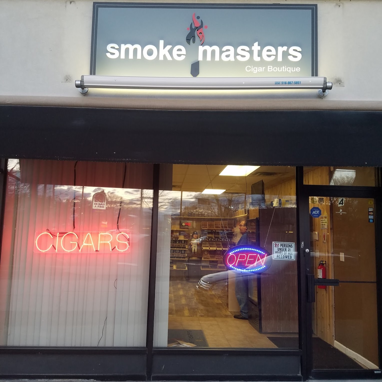 Photo of The Smoke Masters in Lynbrook City, New York, United States - 1 Picture of Point of interest, Establishment, Store