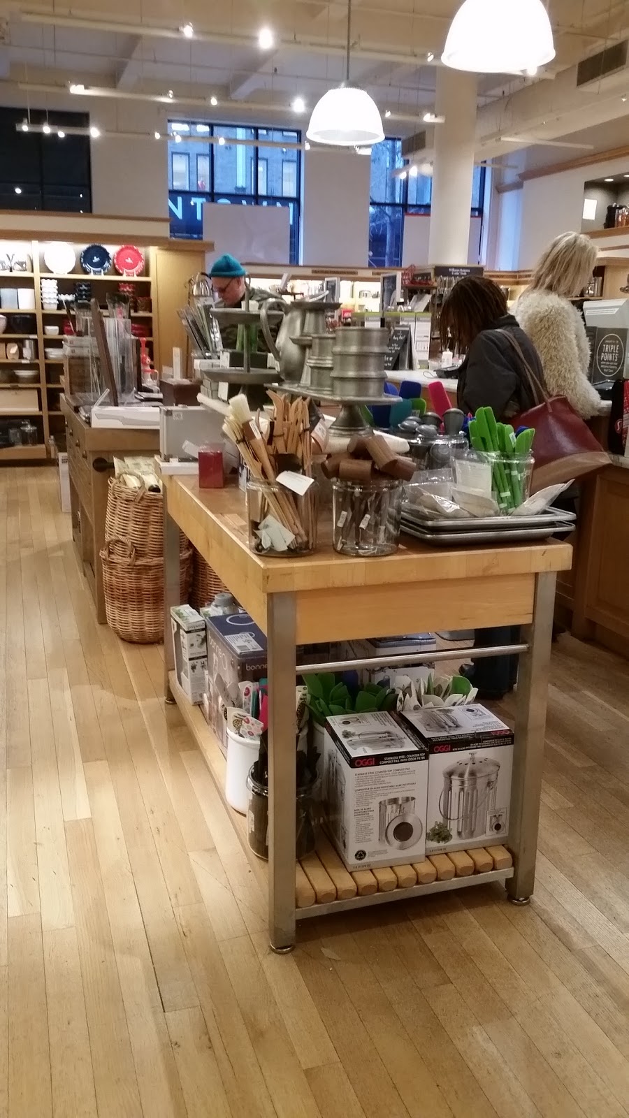 Photo of Williams-Sonoma in New York City, New York, United States - 2 Picture of Food, Point of interest, Establishment, Store, Grocery or supermarket, Home goods store, Furniture store