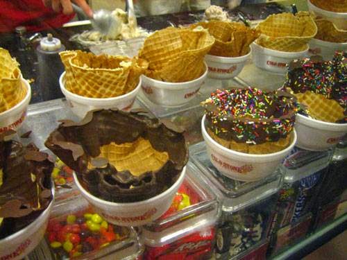 Photo of Cold Stone Creamery in South Orange City, New Jersey, United States - 2 Picture of Restaurant, Food, Point of interest, Establishment, Store, Bakery