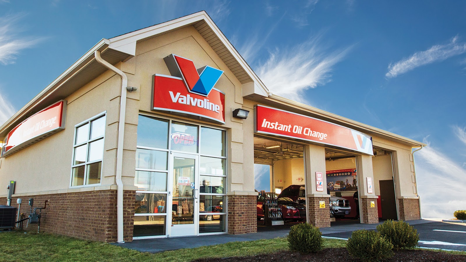 Photo of Valvoline Instant Oil Change in Great Neck City, New York, United States - 1 Picture of Point of interest, Establishment, Car repair