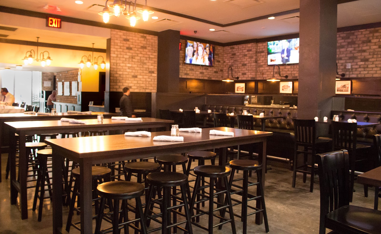 Photo of Deweys Pub in New York City, New York, United States - 2 Picture of Restaurant, Food, Point of interest, Establishment, Bar