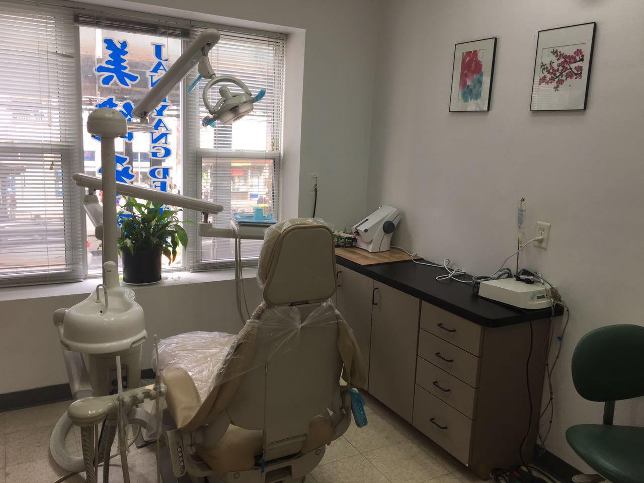 Photo of Jane Yang Dental in Kings County City, New York, United States - 3 Picture of Point of interest, Establishment, Health, Doctor