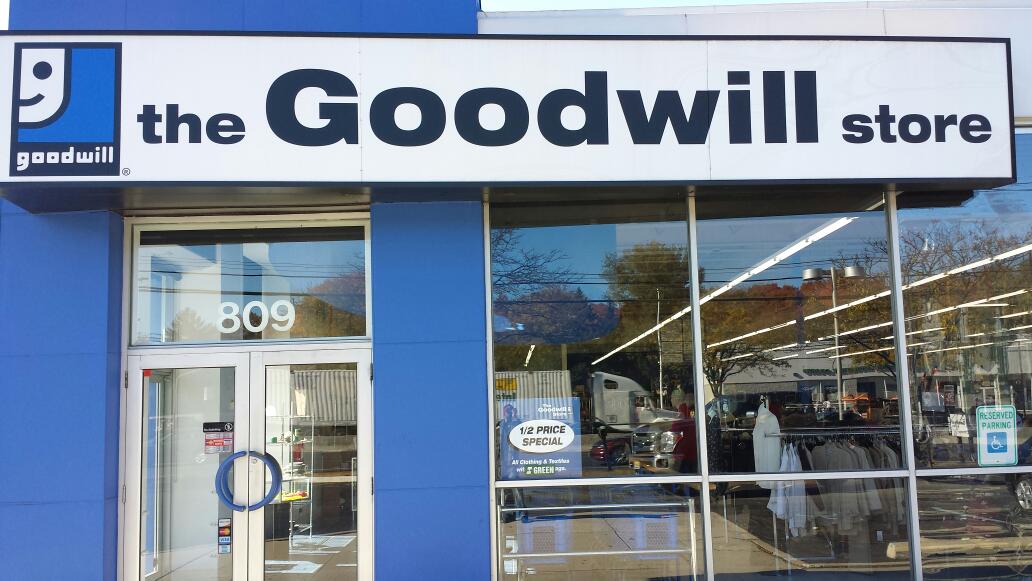 Photo of Goodwill Industries Store & Donation Center in Paramus City, New Jersey, United States - 1 Picture of Point of interest, Establishment, Store, Clothing store