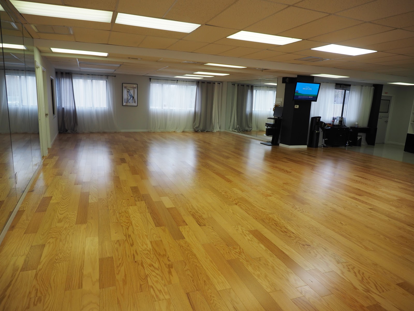 Photo of Fred Astaire Dance Studio Staten Island Central in Staten Island City, New York, United States - 4 Picture of Point of interest, Establishment