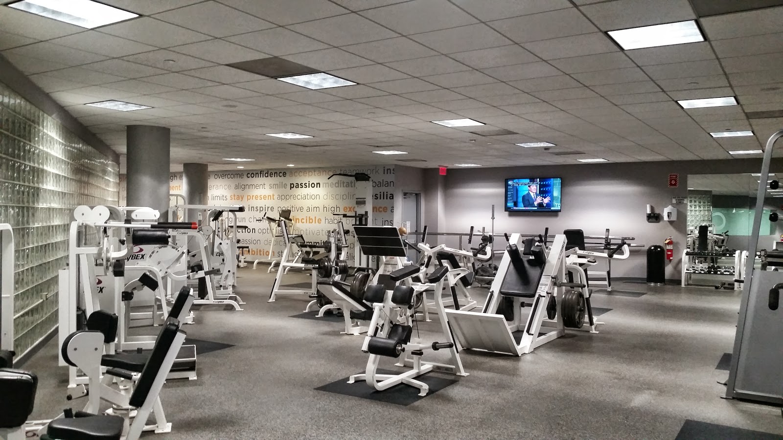 Photo of Omni Fitness Center in Uniondale City, New York, United States - 7 Picture of Point of interest, Establishment, Store, Health, Gym