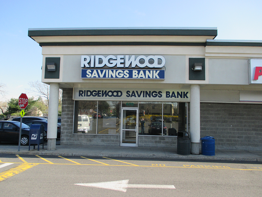 Photo of Ridgewood Savings Bank in Yonkers City, New York, United States - 1 Picture of Point of interest, Establishment, Finance, Atm, Bank