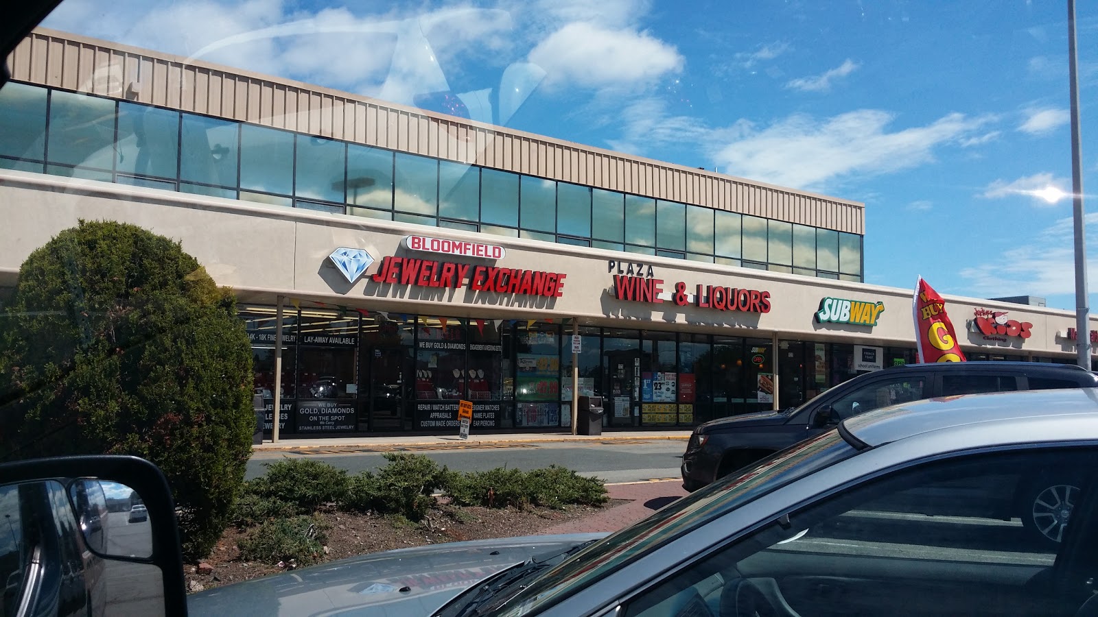 Photo of Plaza Wine & Liquors in Essex County City, New Jersey, United States - 1 Picture of Food, Point of interest, Establishment, Store, Liquor store