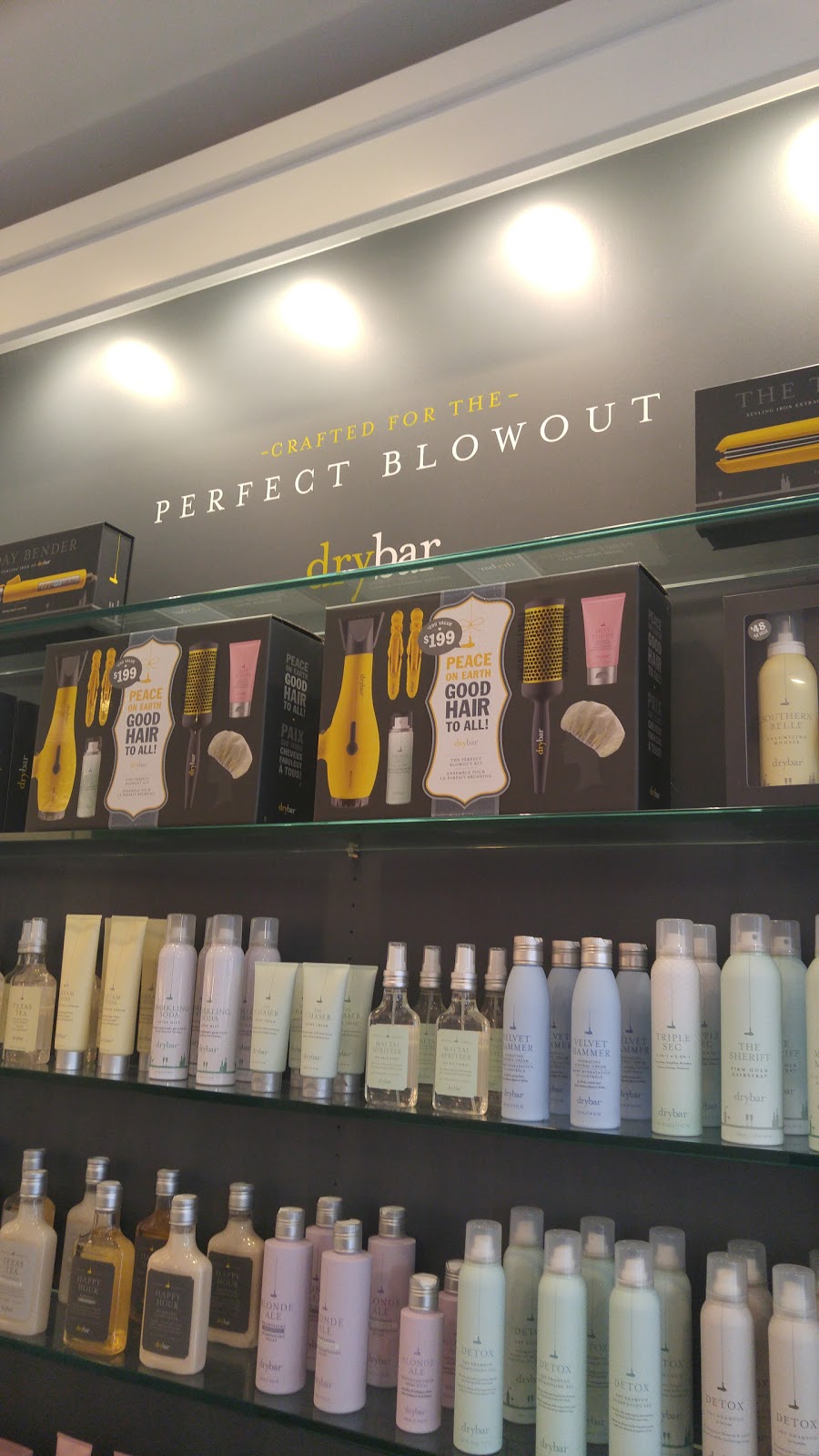 Photo of Drybar Meatpacking in New York City, New York, United States - 3 Picture of Point of interest, Establishment, Hair care
