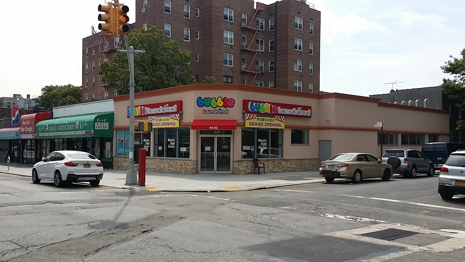 Photo of Bubble Laundromat in Queens City, New York, United States - 1 Picture of Point of interest, Establishment, Laundry