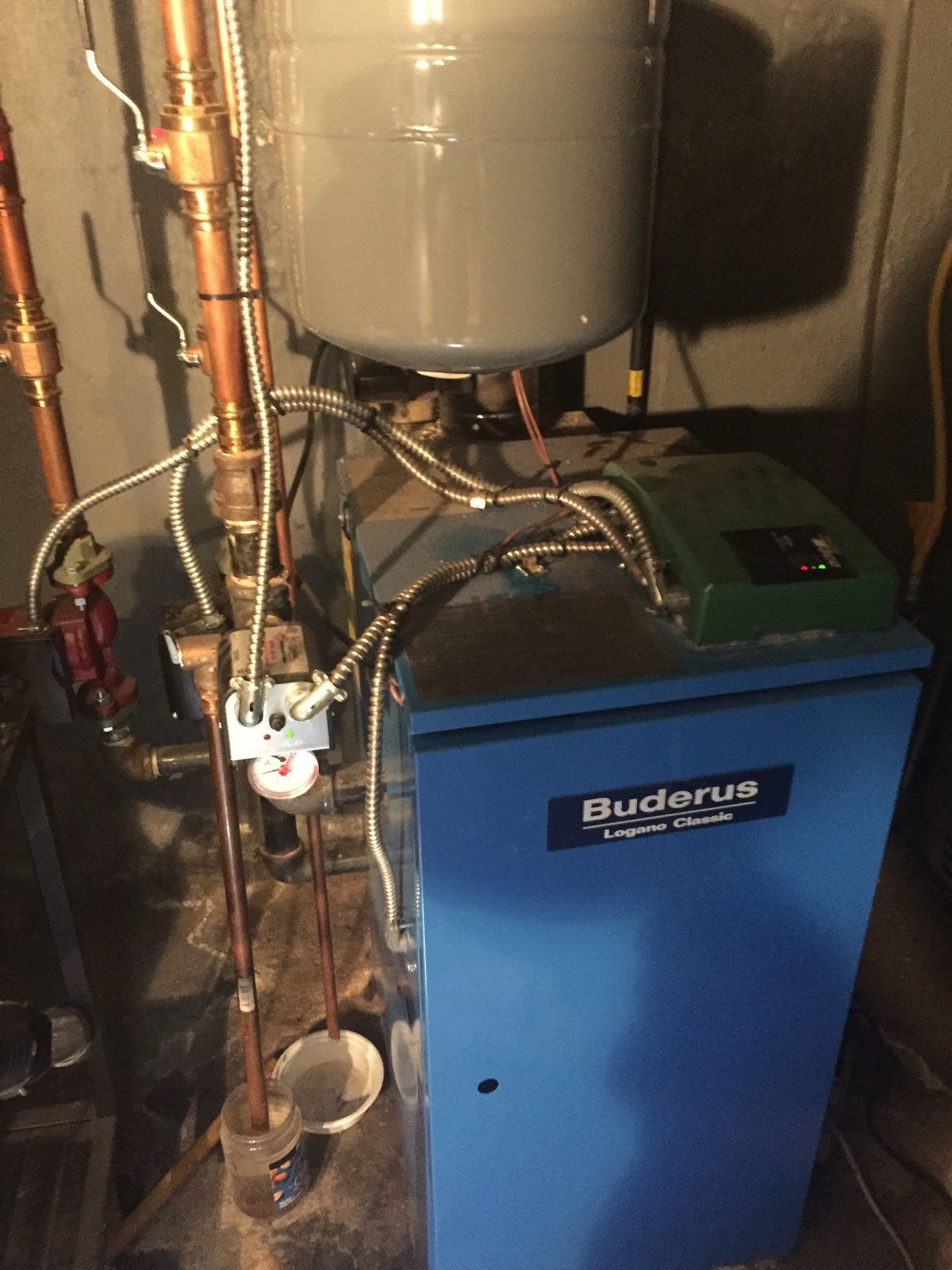 Photo of Eco Plumbing Heating & Air Conditioning in Paterson City, New Jersey, United States - 10 Picture of Point of interest, Establishment, General contractor, Plumber
