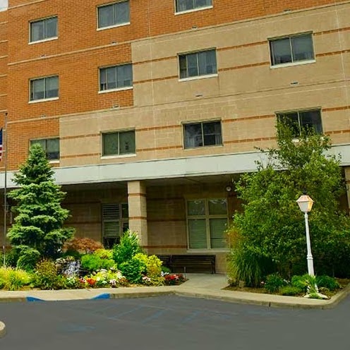 Photo of Atria Lynbrook in Lynbrook City, New York, United States - 1 Picture of Point of interest, Establishment, Health