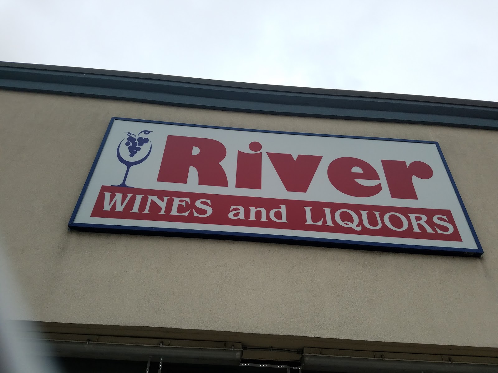 Photo of River Wines and Liquors in Hackensack City, New Jersey, United States - 4 Picture of Point of interest, Establishment, Store, Liquor store