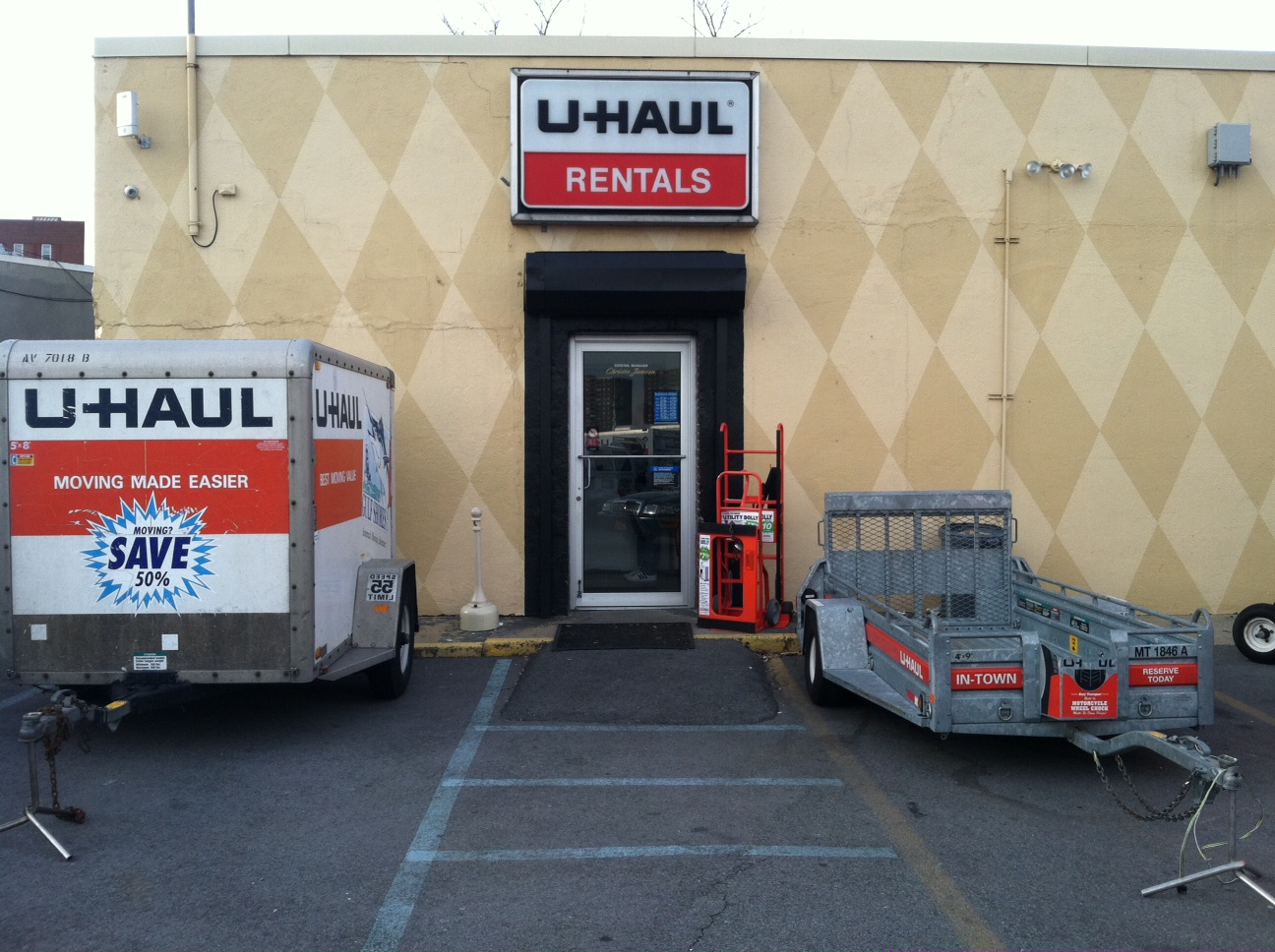 Photo of U-Haul of Huntspoint in Bronx City, New York, United States - 3 Picture of Point of interest, Establishment, Store