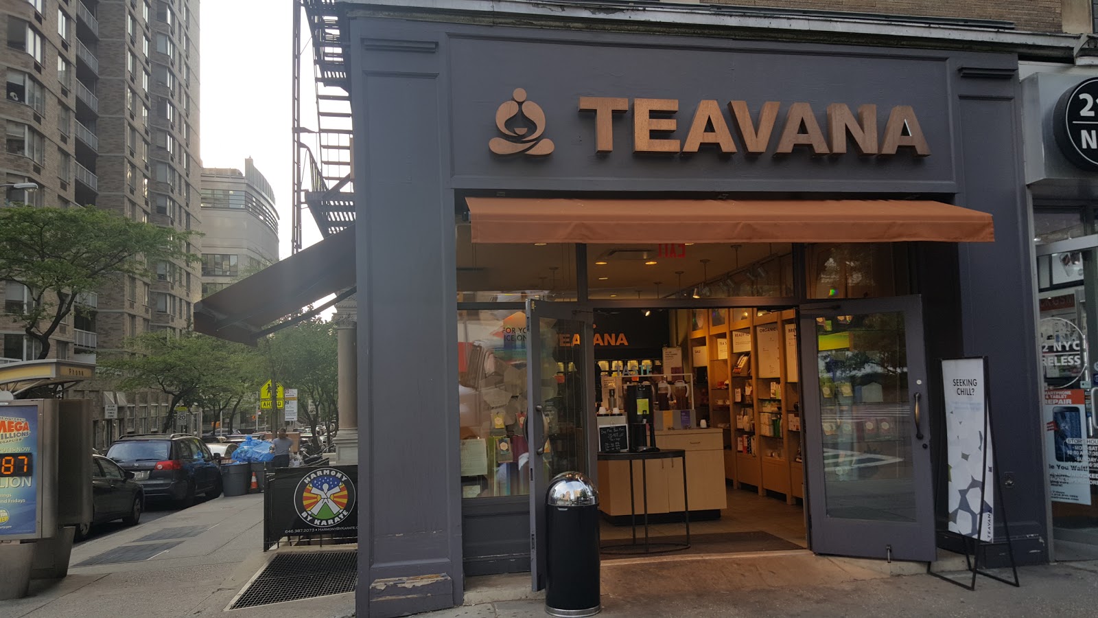 Photo of Teavana in New York City, New York, United States - 1 Picture of Food, Point of interest, Establishment, Store, Health, Cafe, Clothing store, Shopping mall
