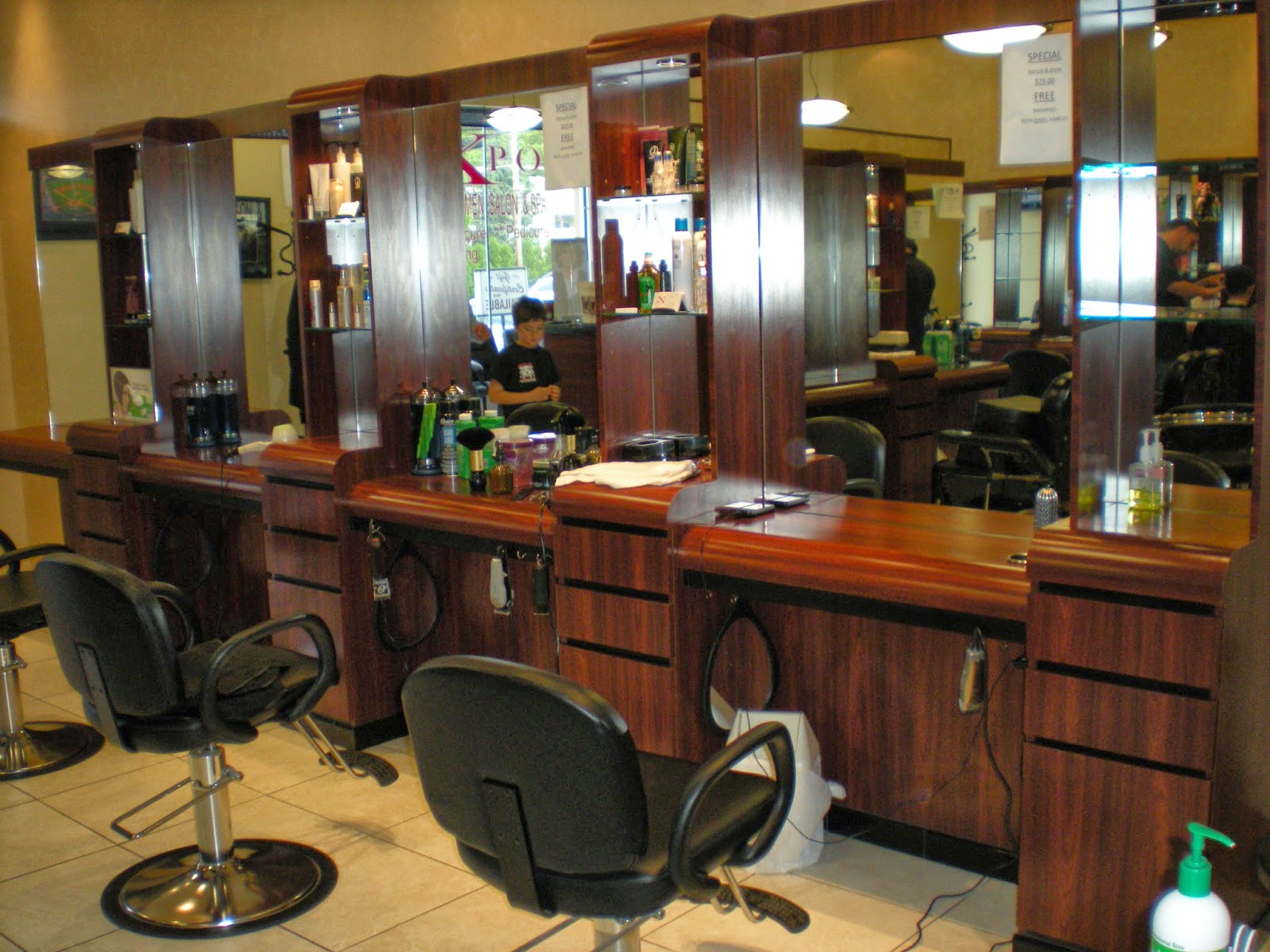 Photo of Expo Gentlemen Salon & Spa in Richmond City, New York, United States - 1 Picture of Point of interest, Establishment, Health, Spa, Beauty salon, Hair care