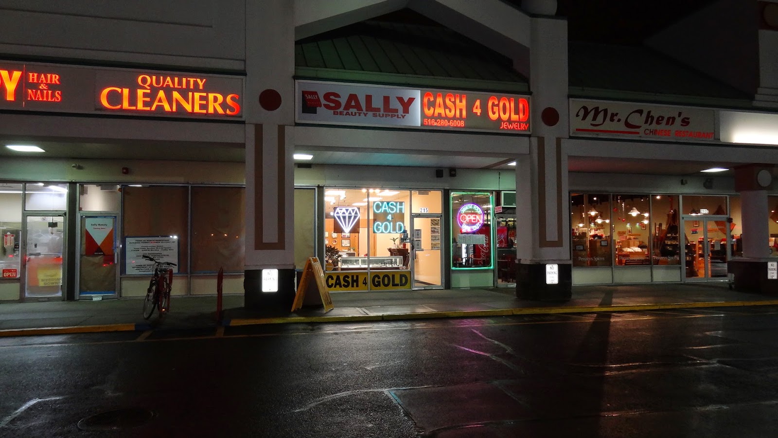 Photo of Cash 4 Gold Jewelry in Carle Place City, New York, United States - 1 Picture of Point of interest, Establishment, Store, Jewelry store