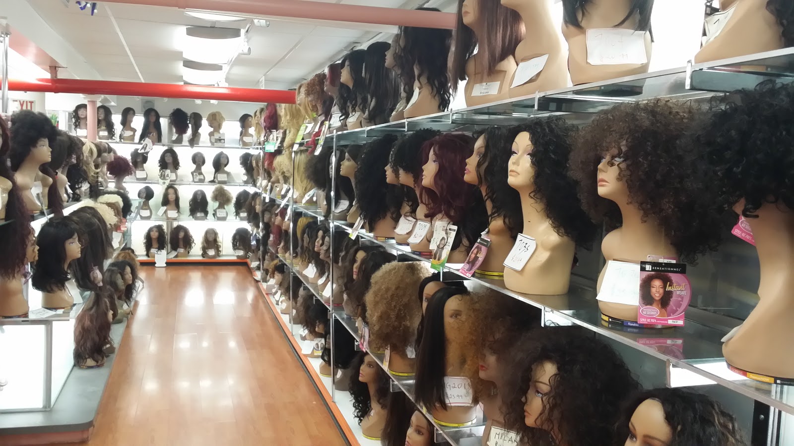Photo of Beauty Town in Bronx City, New York, United States - 2 Picture of Point of interest, Establishment, Store, Hair care
