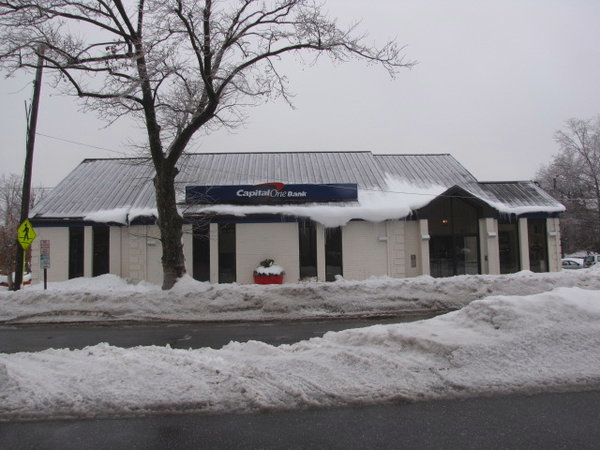 Photo of Capital One Bank in Great Neck City, New York, United States - 1 Picture of Point of interest, Establishment, Finance, Atm, Bank