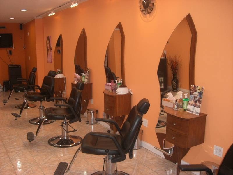 Photo of Elegant Eyebrow Threading Salon in New York City, New York, United States - 3 Picture of Point of interest, Establishment, Beauty salon, Hair care