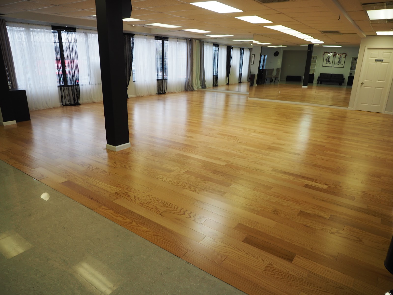 Photo of Fred Astaire Dance Studio Staten Island Central in Staten Island City, New York, United States - 1 Picture of Point of interest, Establishment