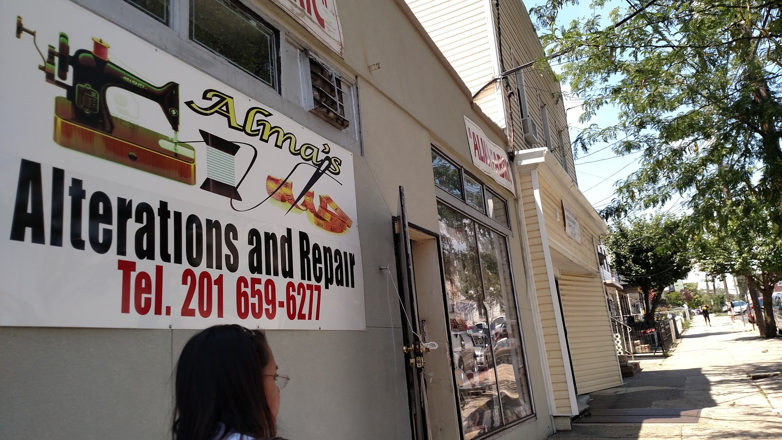 Photo of Alma's Fabric in Jersey City, New Jersey, United States - 1 Picture of Point of interest, Establishment, Store, Home goods store