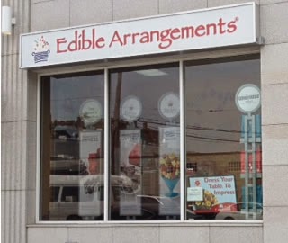 Photo of Edible Arrangements in Queens City, New York, United States - 1 Picture of Food, Point of interest, Establishment, Store, Grocery or supermarket, Home goods store, Florist