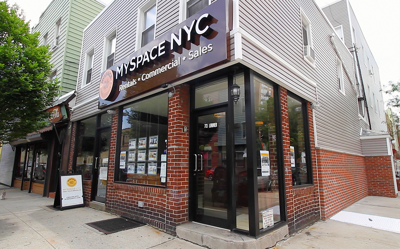 Photo of MySpace NYC Greenpoint in Kings County City, New York, United States - 2 Picture of Point of interest, Establishment, Real estate agency