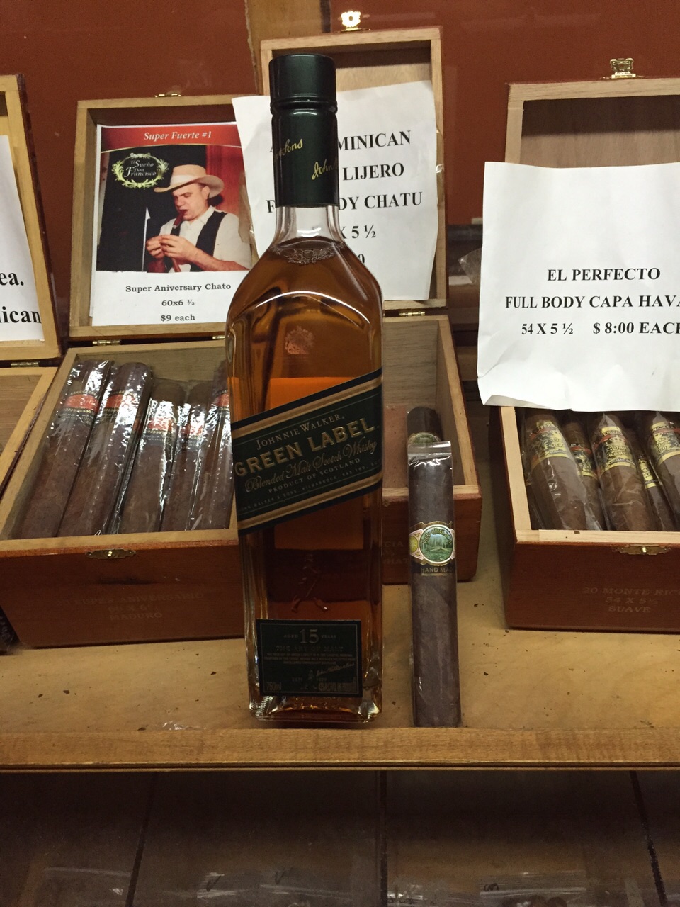 Photo of Rosario Cigars in Bronx City, New York, United States - 2 Picture of Point of interest, Establishment, Store