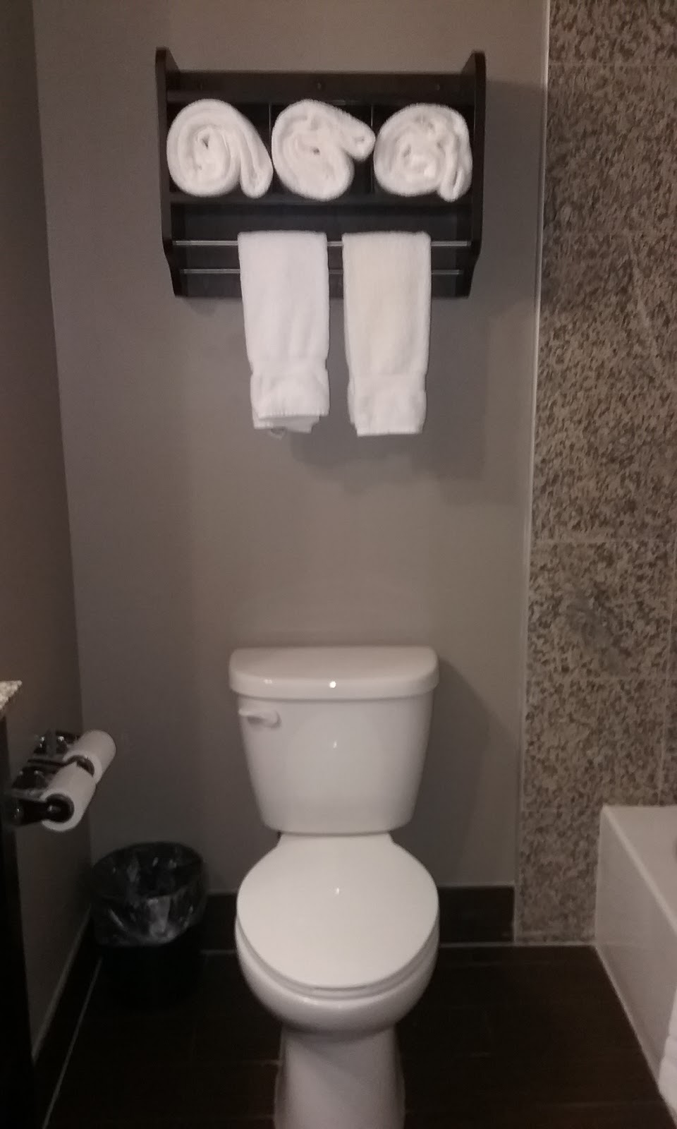 Photo of La Quinta Inn & Suites Brooklyn East in Kings County City, New York, United States - 3 Picture of Point of interest, Establishment, Lodging