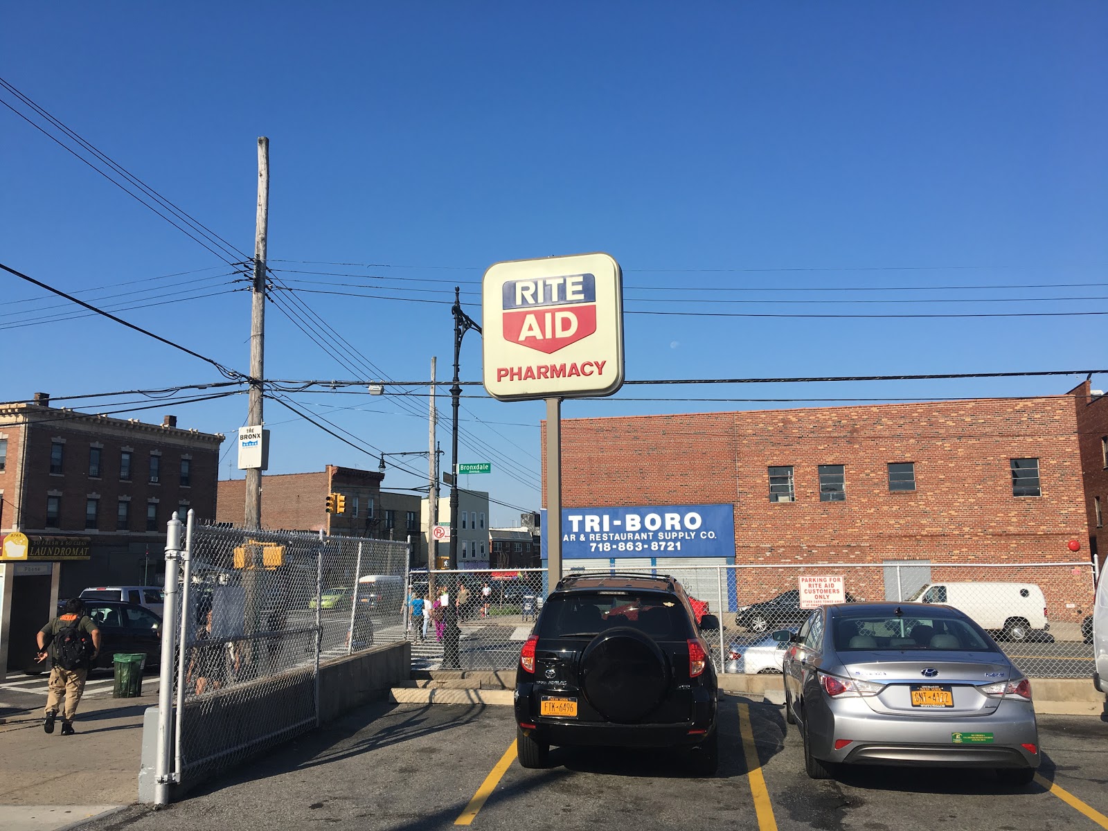 Photo of Rite Aid Pharmacy in Bronx City, New York, United States - 4 Picture of Food, Point of interest, Establishment, Store, Health, Convenience store, Pharmacy