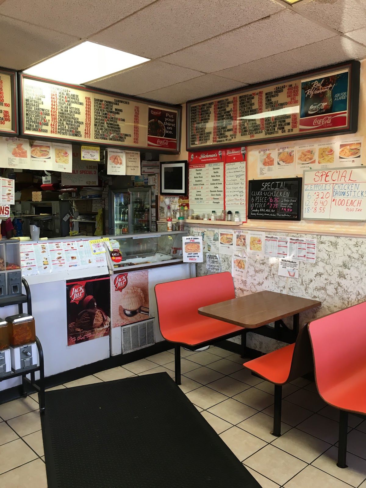Photo of Pizza Town in Newark City, New Jersey, United States - 1 Picture of Restaurant, Food, Point of interest, Establishment, Meal takeaway, Meal delivery