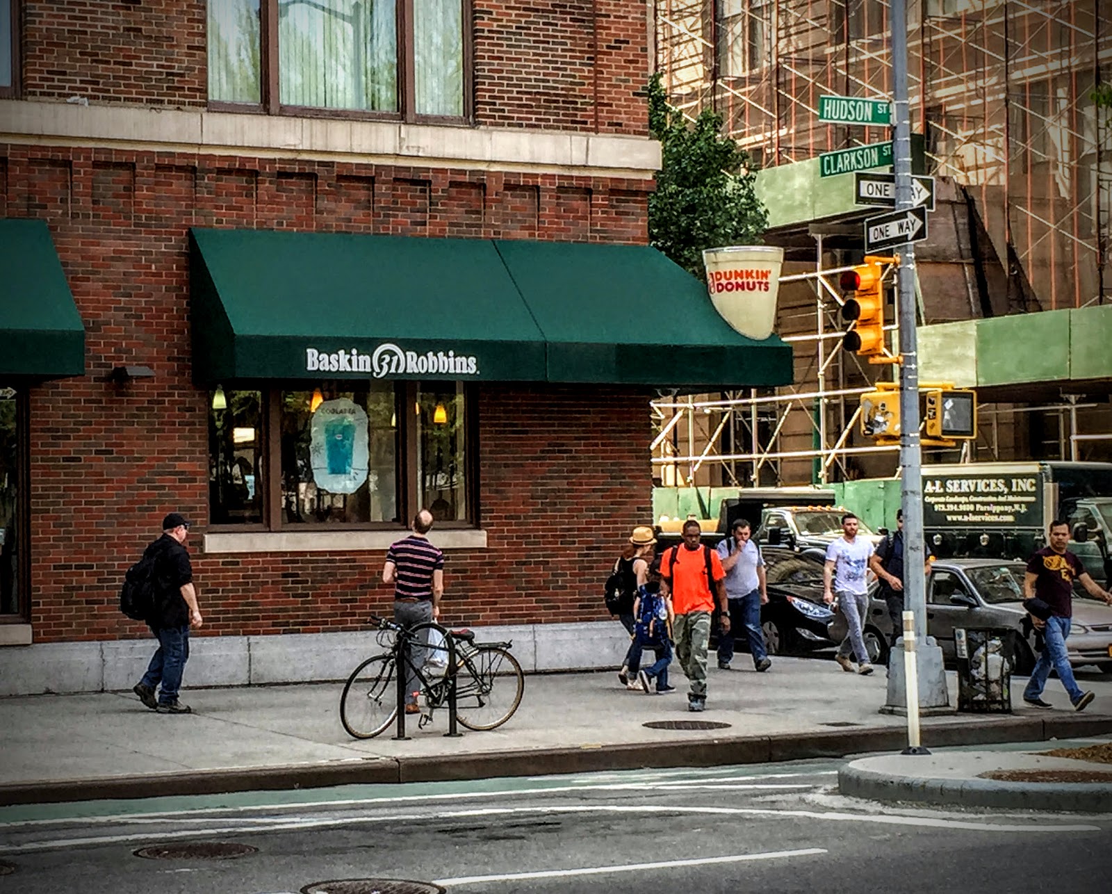 Photo of Baskin Robbins in New York City, New York, United States - 1 Picture of Food, Point of interest, Establishment, Store