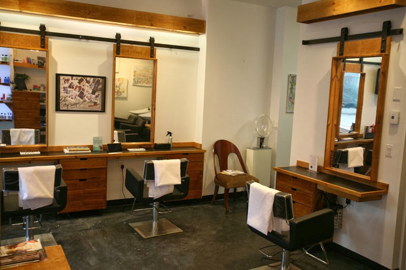 Photo of Thomas Taft Salon in New York City, New York, United States - 5 Picture of Point of interest, Establishment, Beauty salon, Hair care