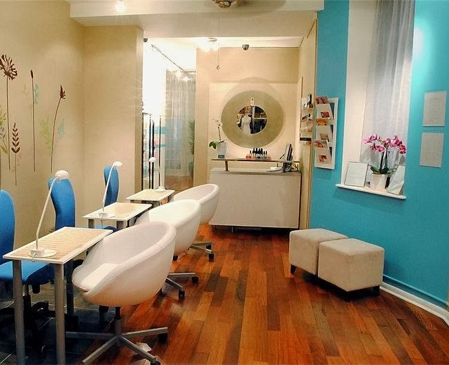 Photo of Polished in New York City, New York, United States - 1 Picture of Point of interest, Establishment, Beauty salon, Hair care