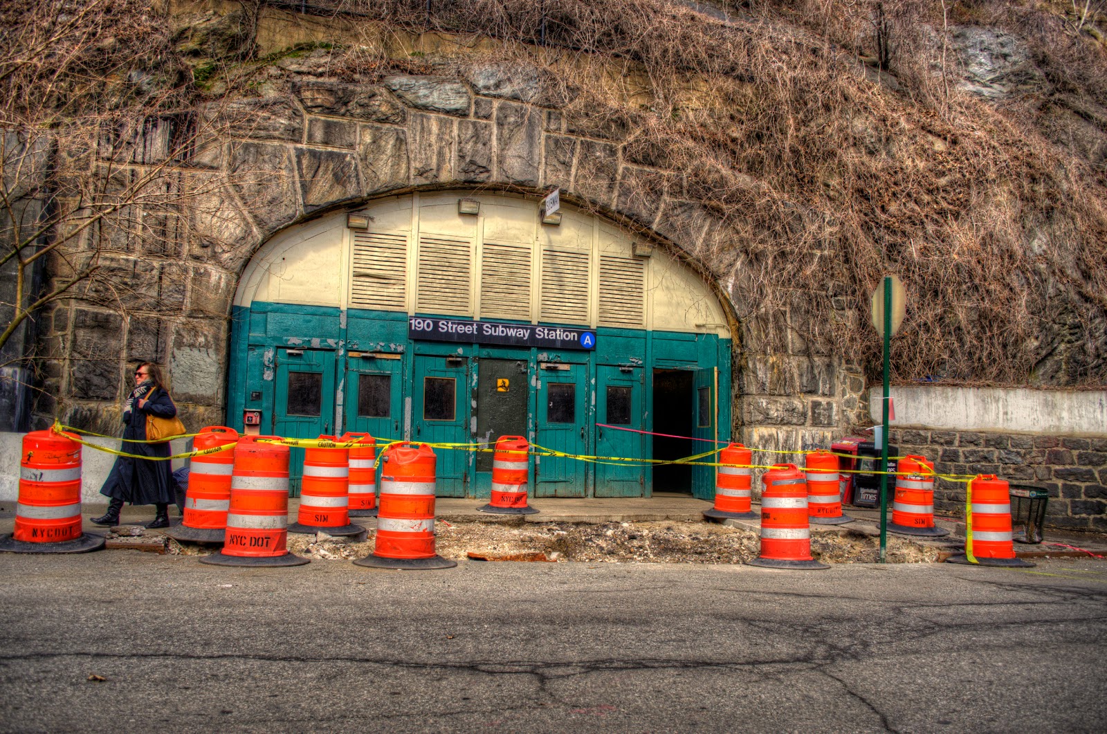 Photo of 190 St in New York City, New York, United States - 1 Picture of Point of interest, Establishment, Transit station, Subway station