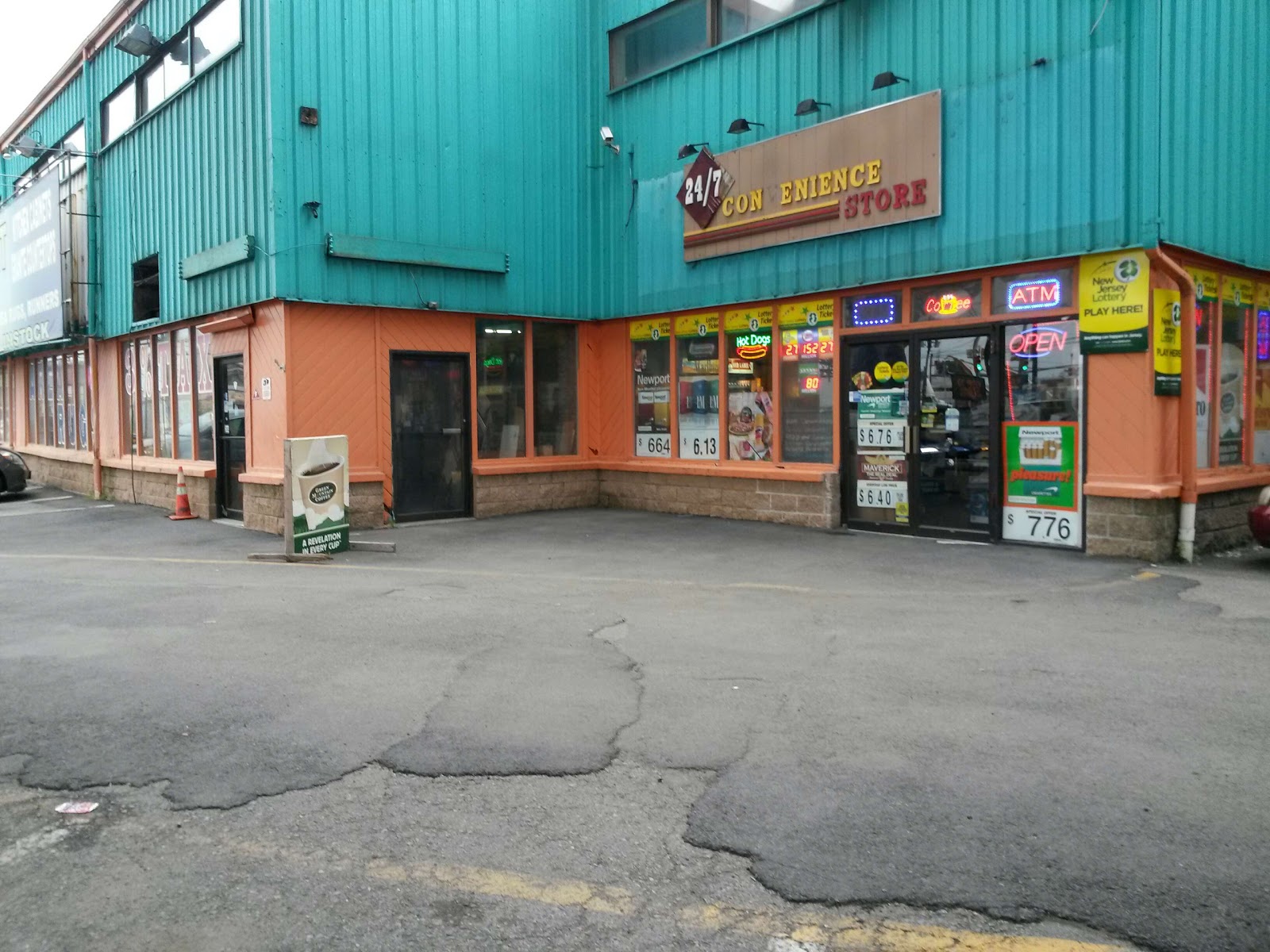 Photo of New Castle Tobacco Wholesale LLC in Jersey City, New Jersey, United States - 1 Picture of Point of interest, Establishment, Store
