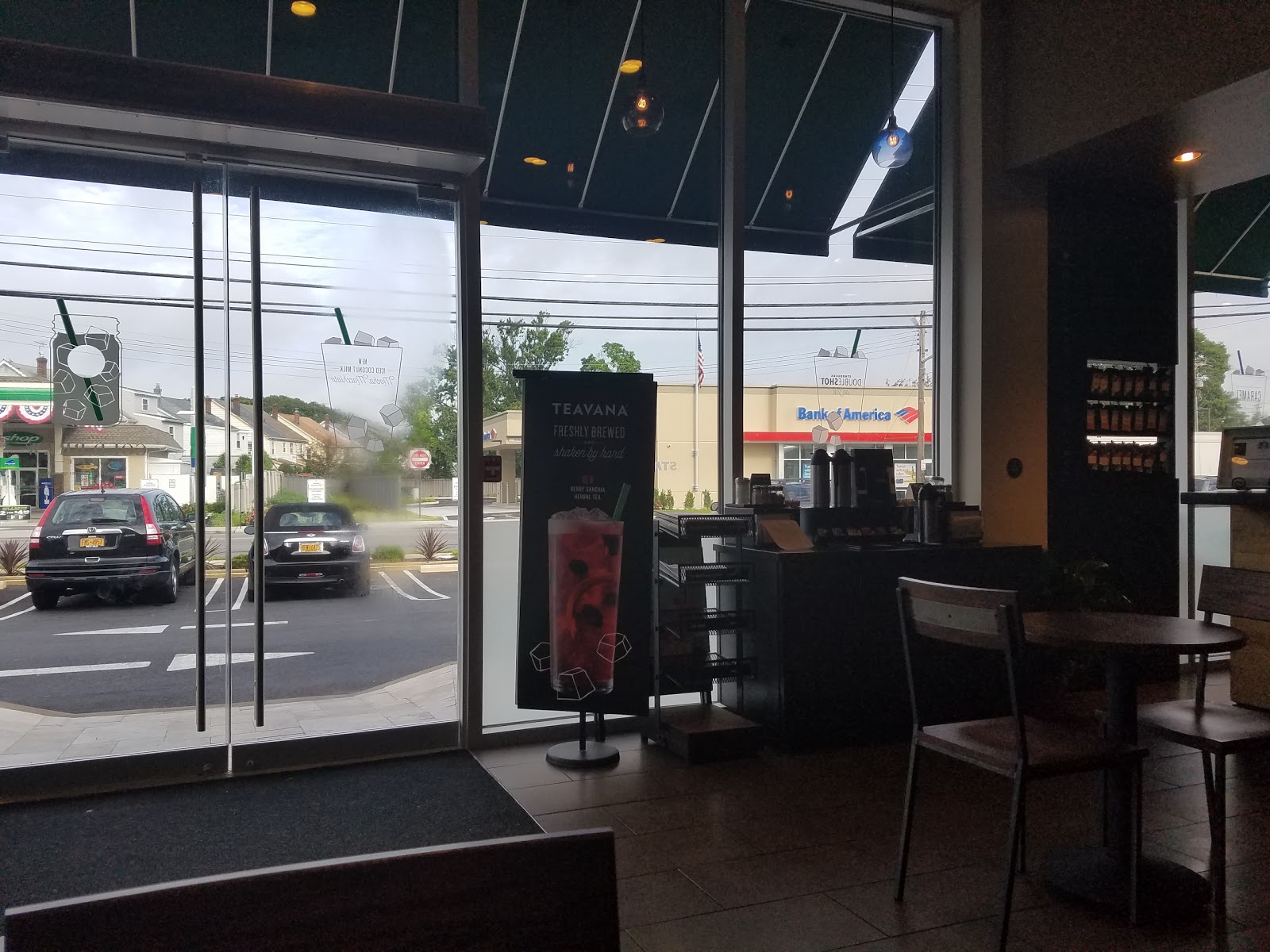 Photo of Starbucks in Oceanside City, New York, United States - 3 Picture of Food, Point of interest, Establishment, Store, Cafe