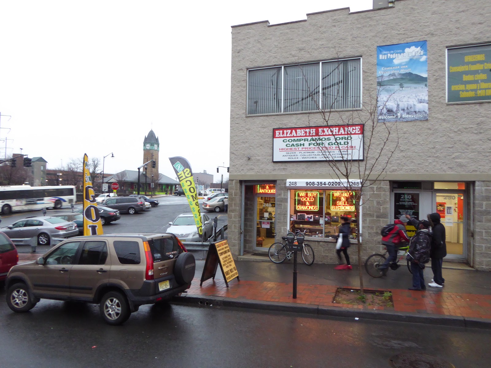 Photo of Elizabeth Coin & Jewelry Exchange in Elizabeth City, New Jersey, United States - 4 Picture of Point of interest, Establishment, Finance, Store, Jewelry store