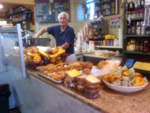 Photo of Parisi Deli & Liquors in Hackensack City, New Jersey, United States - 2 Picture of Restaurant, Food, Point of interest, Establishment, Store, Meal takeaway, Grocery or supermarket, Bar, Liquor store