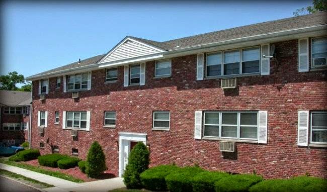 Photo of Brookside Apartments in Essex County City, New Jersey, United States - 3 Picture of Point of interest, Establishment