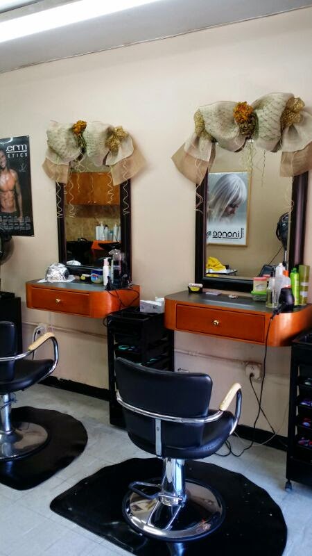 Photo of Nahel Beauty Salon in Bronx City, New York, United States - 10 Picture of Point of interest, Establishment, Beauty salon