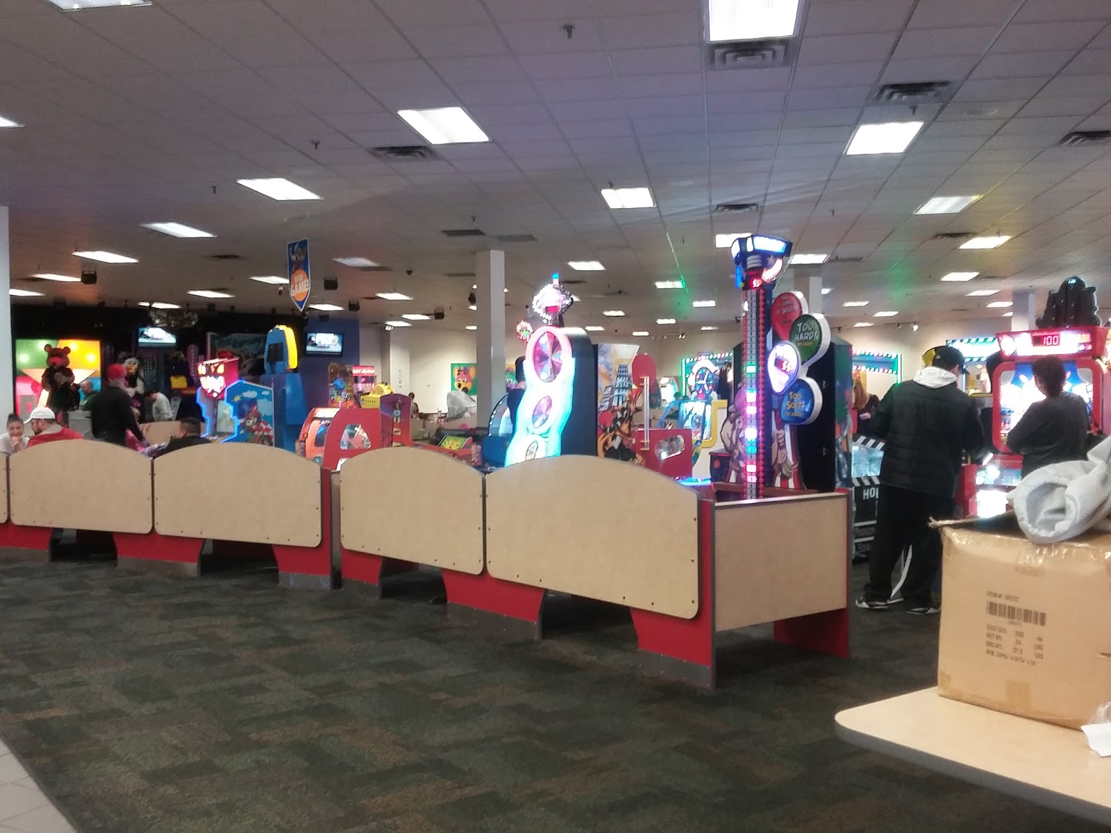 Photo of Chuck E. Cheese's in Staten Island City, New York, United States - 1 Picture of Restaurant, Food, Point of interest, Establishment