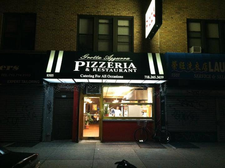 Photo of Grotta Azzurra Pizza in Brooklyn City, New York, United States - 1 Picture of Restaurant, Food, Point of interest, Establishment, Meal delivery