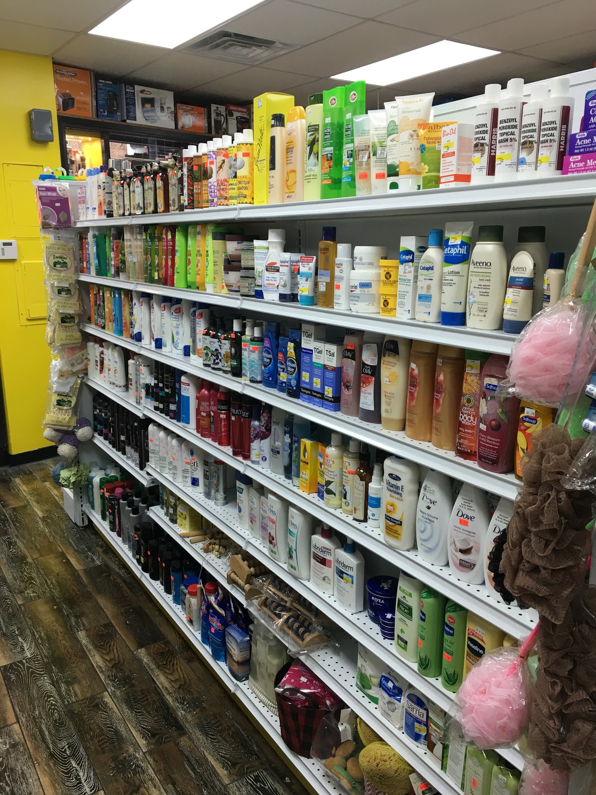 Photo of Rabinowitz Pharmacy Inc in Kings County City, New York, United States - 4 Picture of Point of interest, Establishment, Store, Health, Pharmacy