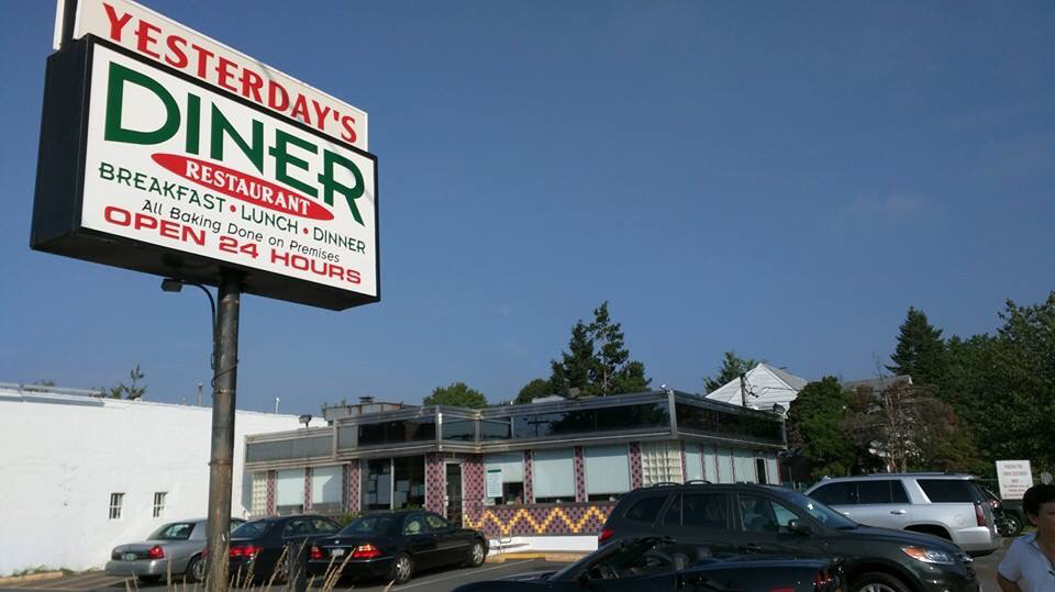 Photo of Yesterday's Diner in New Hyde Park City, New York, United States - 2 Picture of Restaurant, Food, Point of interest, Establishment